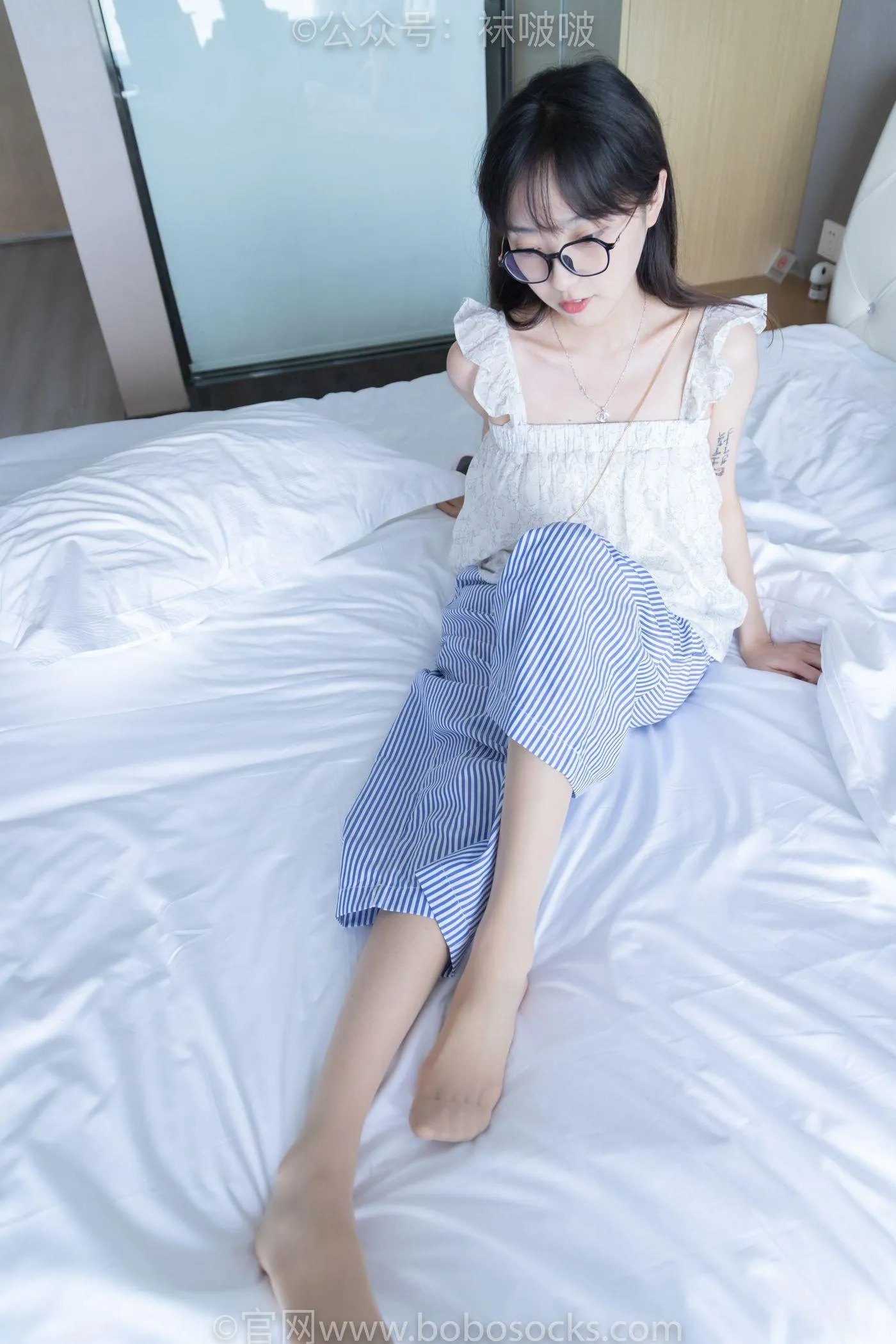 [BoBoSocks袜啵啵]NO.027 稚予- vans、白色棉袜、肉丝 [136P]插图8